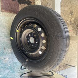 New Goodyear Tire P205/65R15 92T