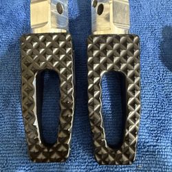 Thrashin Supply Rear P-54 Pegs M8 Softail