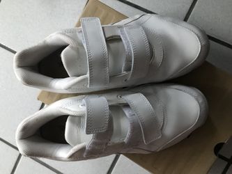 Reebok oil resist 6.5