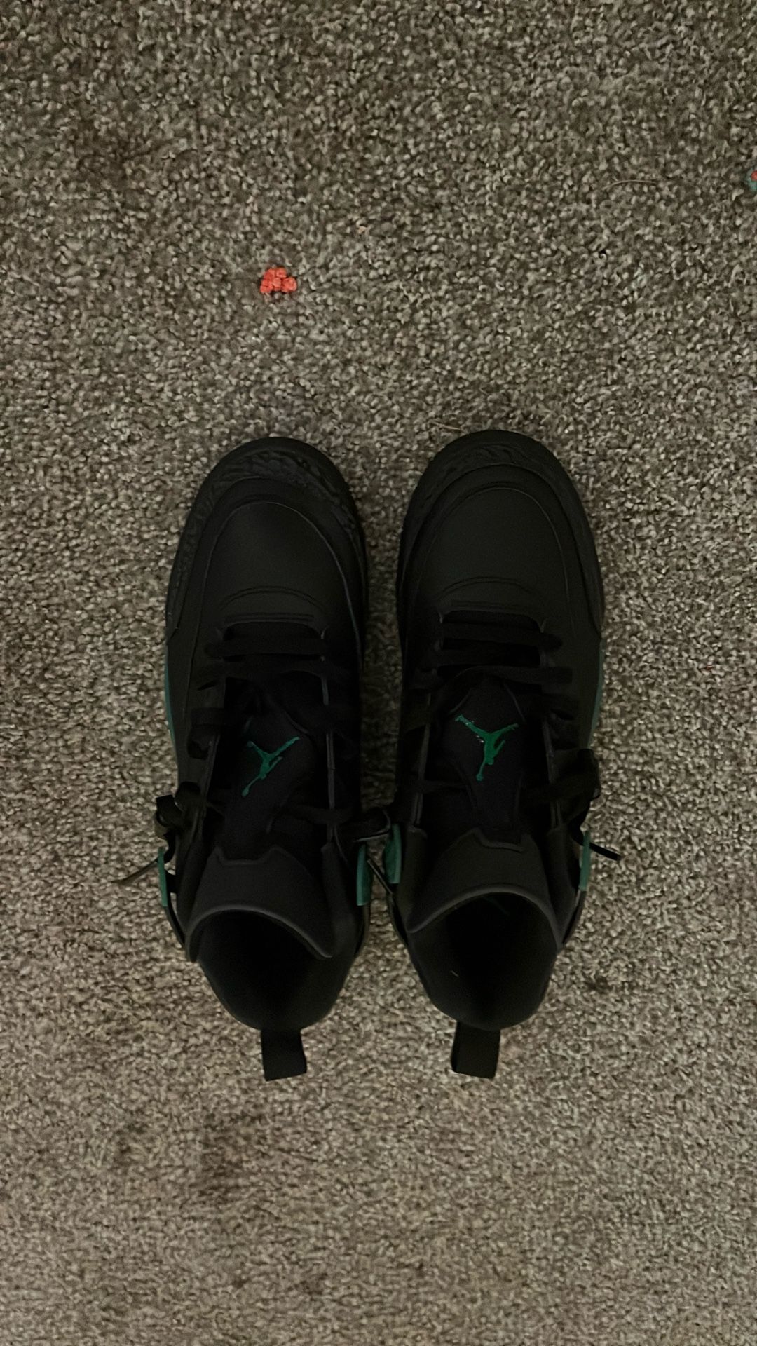Jordan Spizike Low