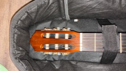 Yamaha (CGX102)
