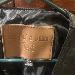 MEN’S Leather Vest