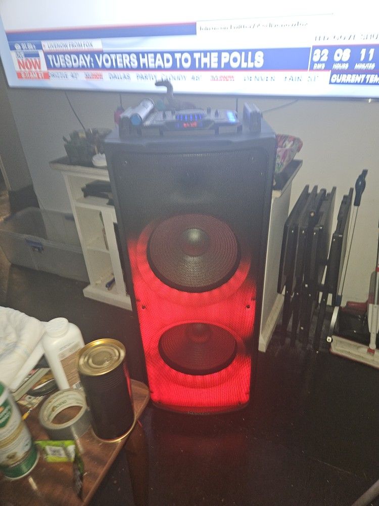 Bluetooth DJ CONTROL AMP BUILT IN AND TWO 12S LOUD ASF