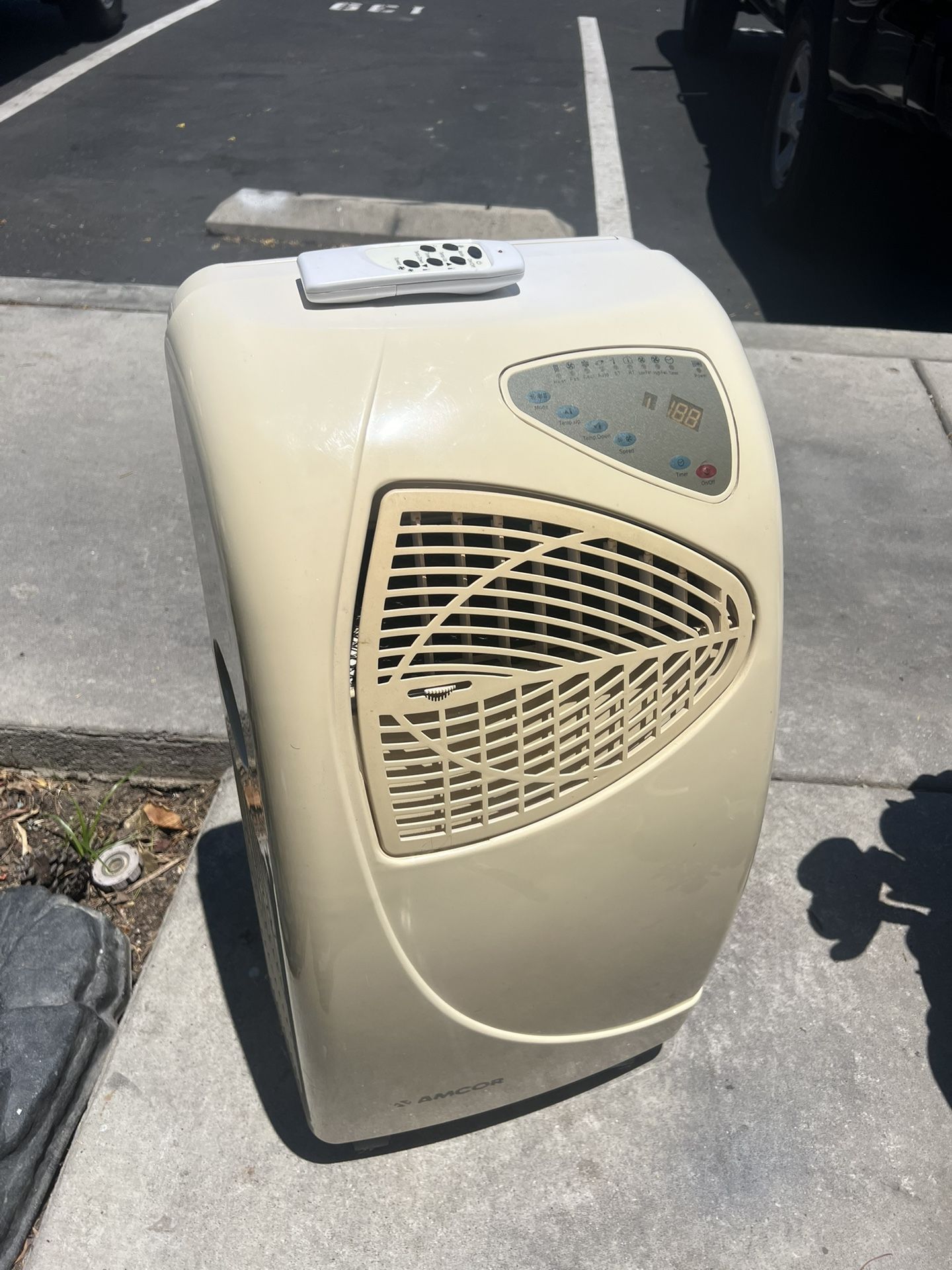 Amcor 12,000 Btu ❄️❄️❄️Portable Air Conditioner With Remote. 12,000 BTU❄️❄️❄️❄️