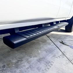 Chevy Silverado OEM Steps 
