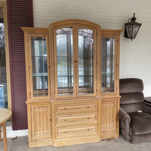 Thomasville Hutch 99 for Sale in Cheshire, CT OfferUp