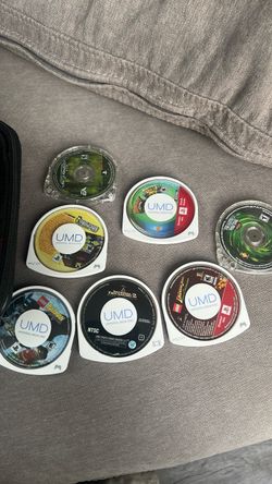 Sony PSP games and case