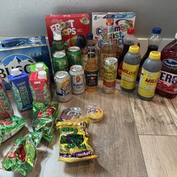 Household Mardi Gras Party Items Lot