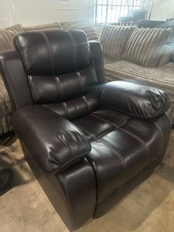 🔥 Chocolate Brown Recliner – Firm Comfort & Ultimate Relaxation 🔥