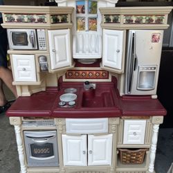 Promotion!!! Big Kitchen Kids.