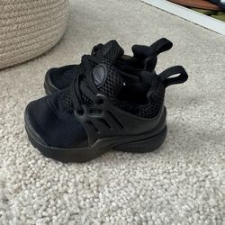 Nike Shoes 5C