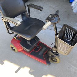 Pride “GoGo Ultra” Mobility Scooter 
