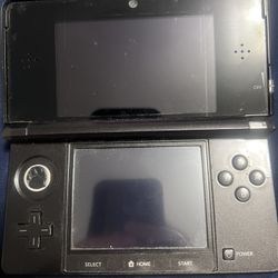 Black Nintendo 3DS + Digital Games (Includes DS Titles