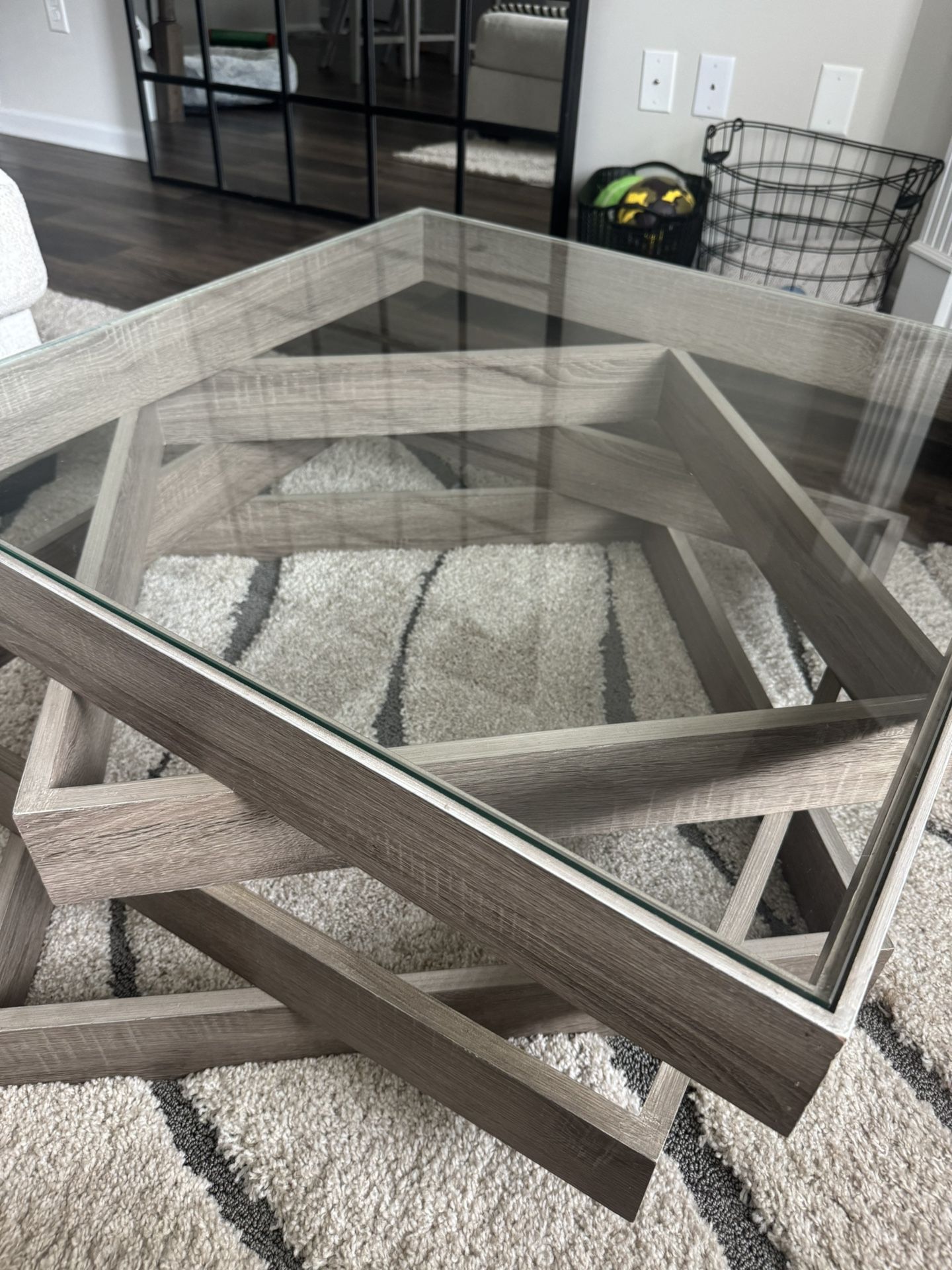 Safavieh Anwen Geometric Coffee Table