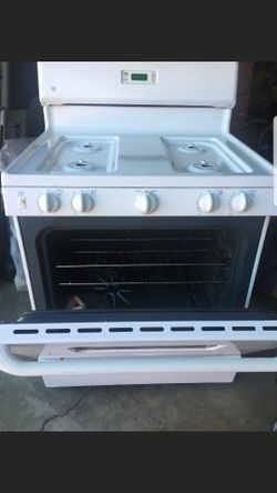 GE Gas Stove .