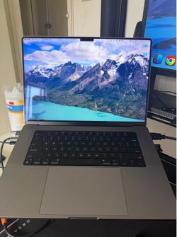 MacBook Pro M1  16inch 32gb ram 1Tb
