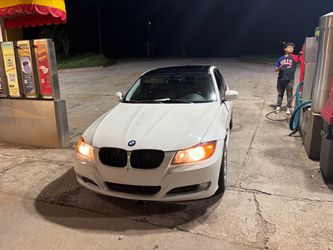 BMW 328i 2011