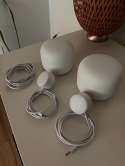 Google Nest Wifi Router AC2200 2nd Gen White Mesh Networking with Extra Access Point