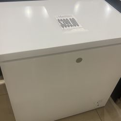 7.0 Chest Freezer 