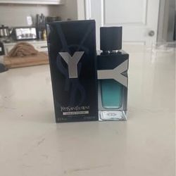Yves Saint Laurent Y Eau de Parfum Spray Men, 3.3 oz (100 Ml)