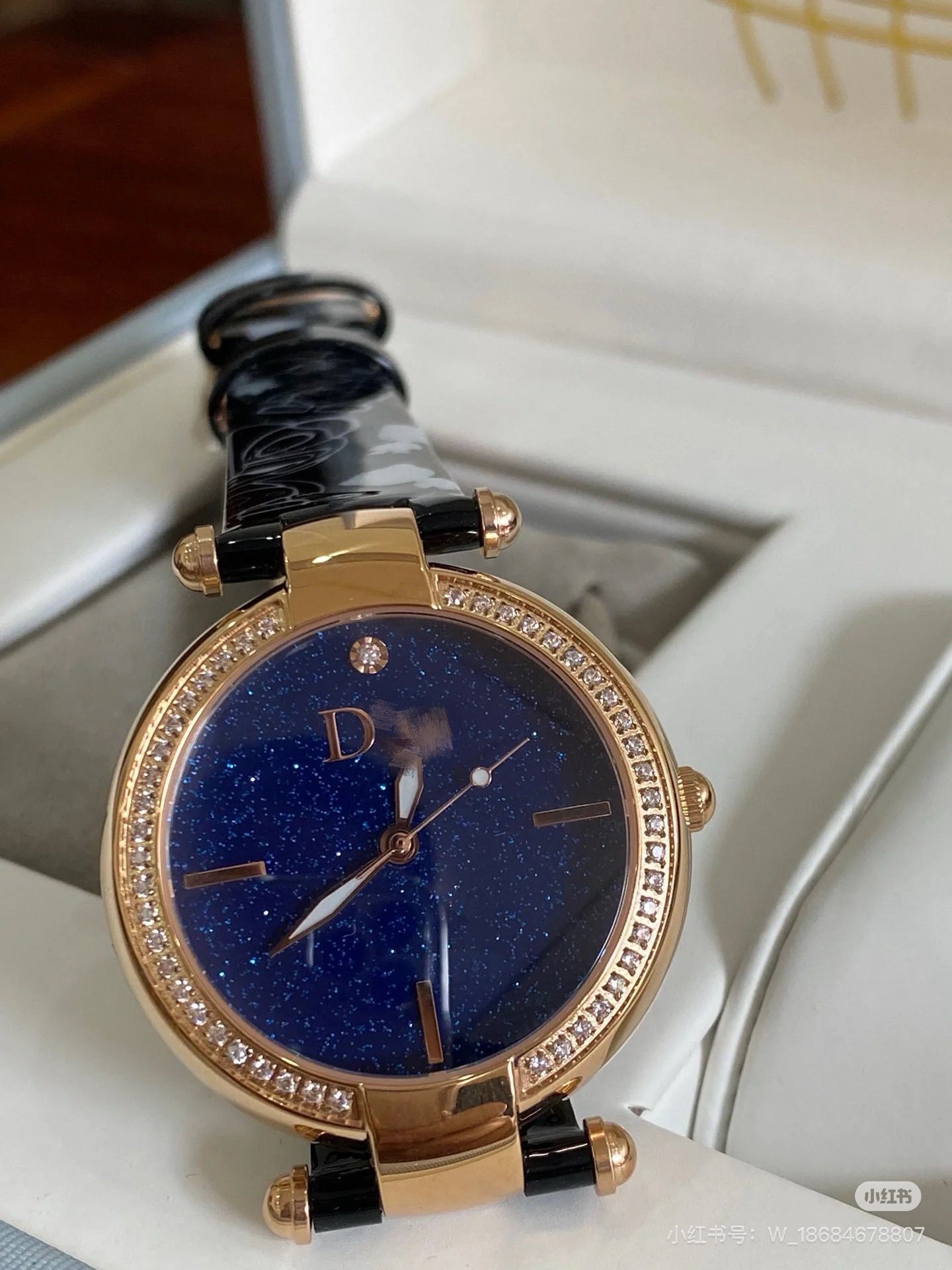 Paris Starry Sky Series Fashion Watch, Genuine Leather Strap