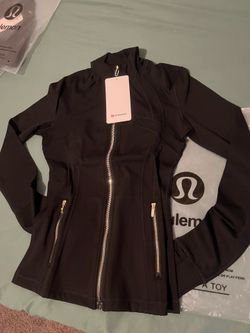 Lululemon jacket