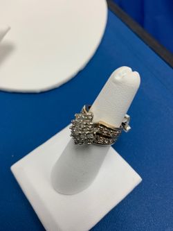 10KT Gold Diamond Ring