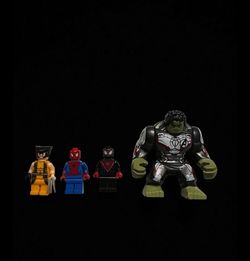 LEGO marvel figs *read description*