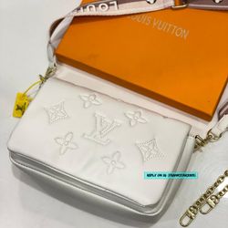 Crossbody Bags