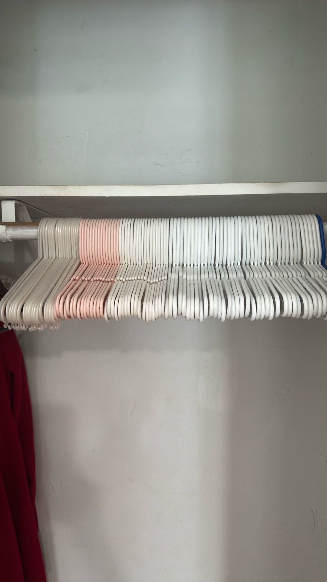 Kids / baby hangers