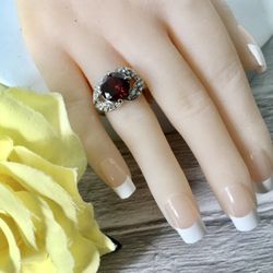 Burgundy Cocktail Ring, Size 7