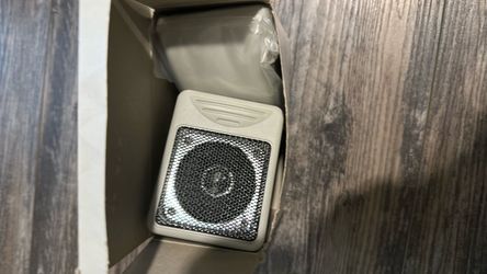 Computer speakers