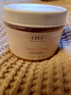 $18 Farmhouse Fresh Sweet cream sugar scrub Mesa NEW!