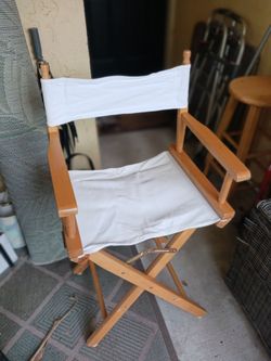3 SOLID WOOD CONDUCTOR CHAIRS GREAT CONDITION 30 FIRM