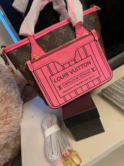 Louis Vuitton Monogram Pink Articles de Voyage Bag