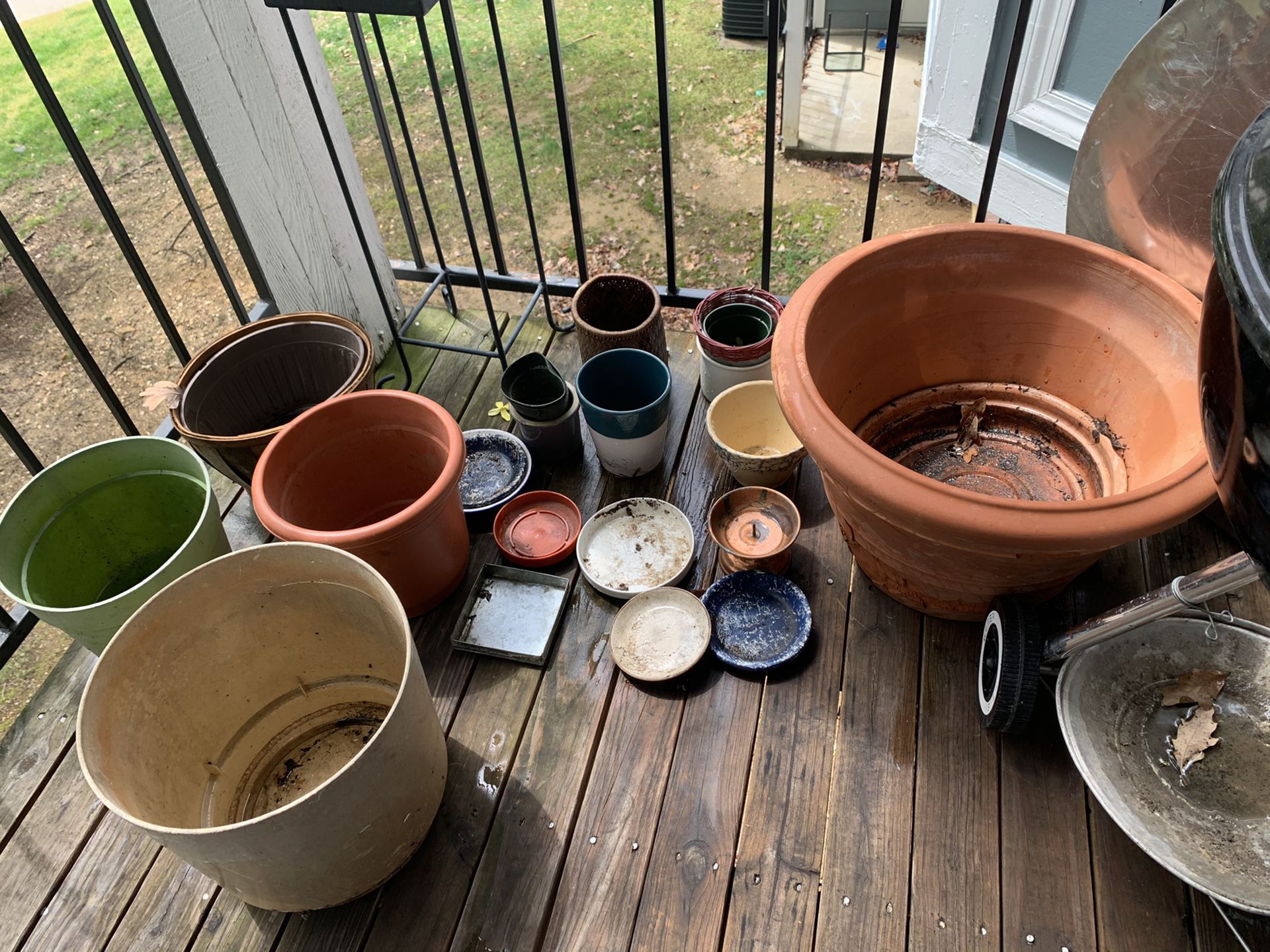 Assorted pots for plants