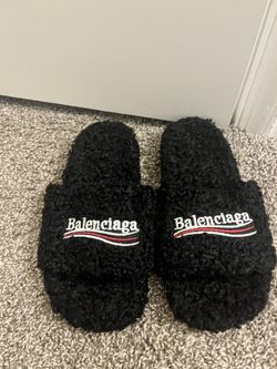 Balenciaga Slides