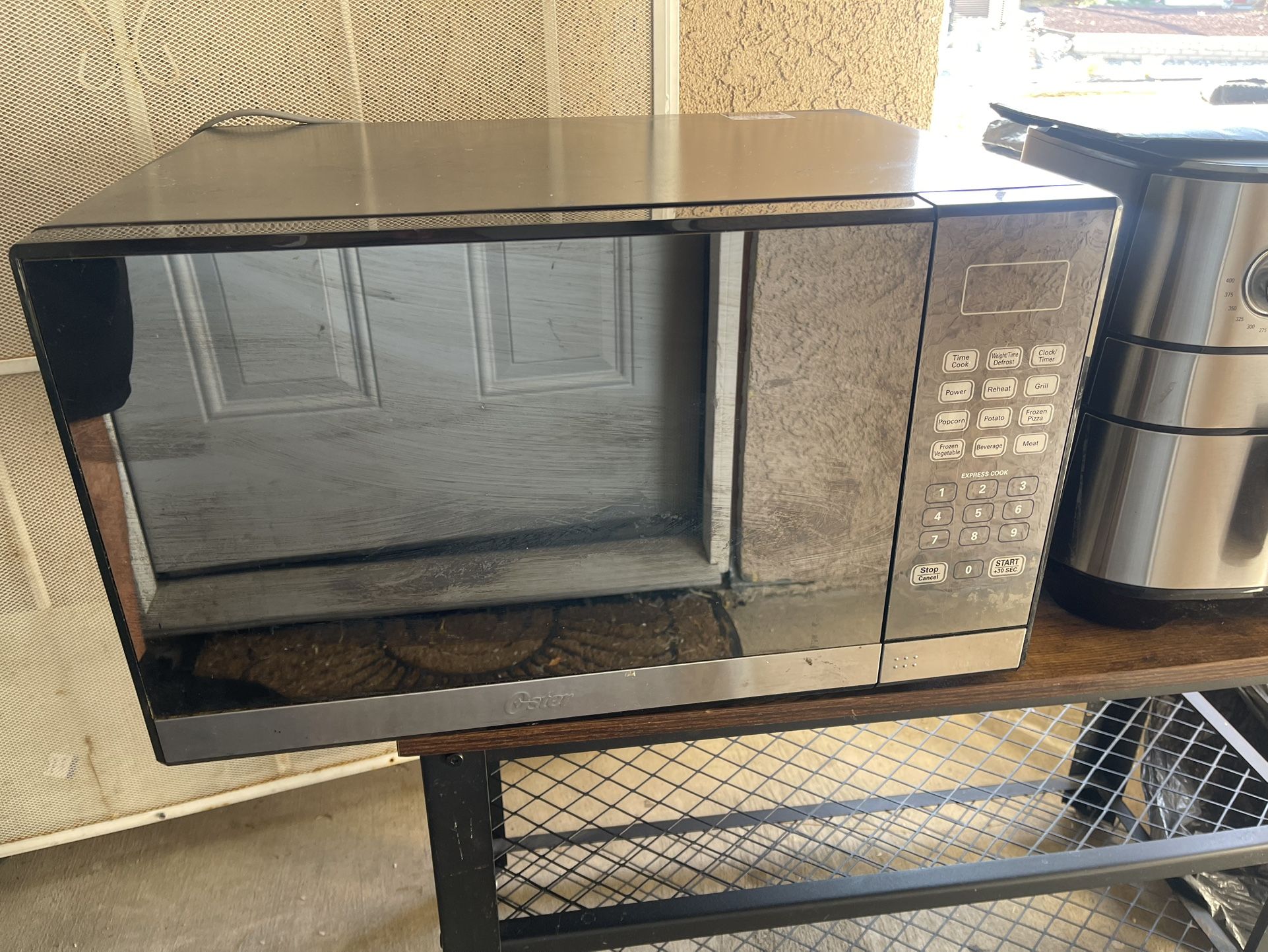 Oster Microwave