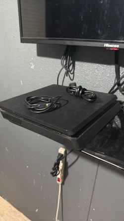 Ps4 and controller