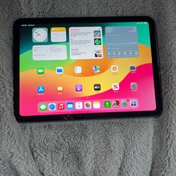 iPad 10th Gen 
