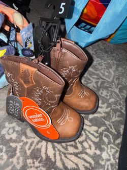 Kids boots