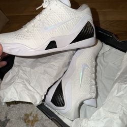 Kobe 9 Low Elite Protro “Halo” Size 5 