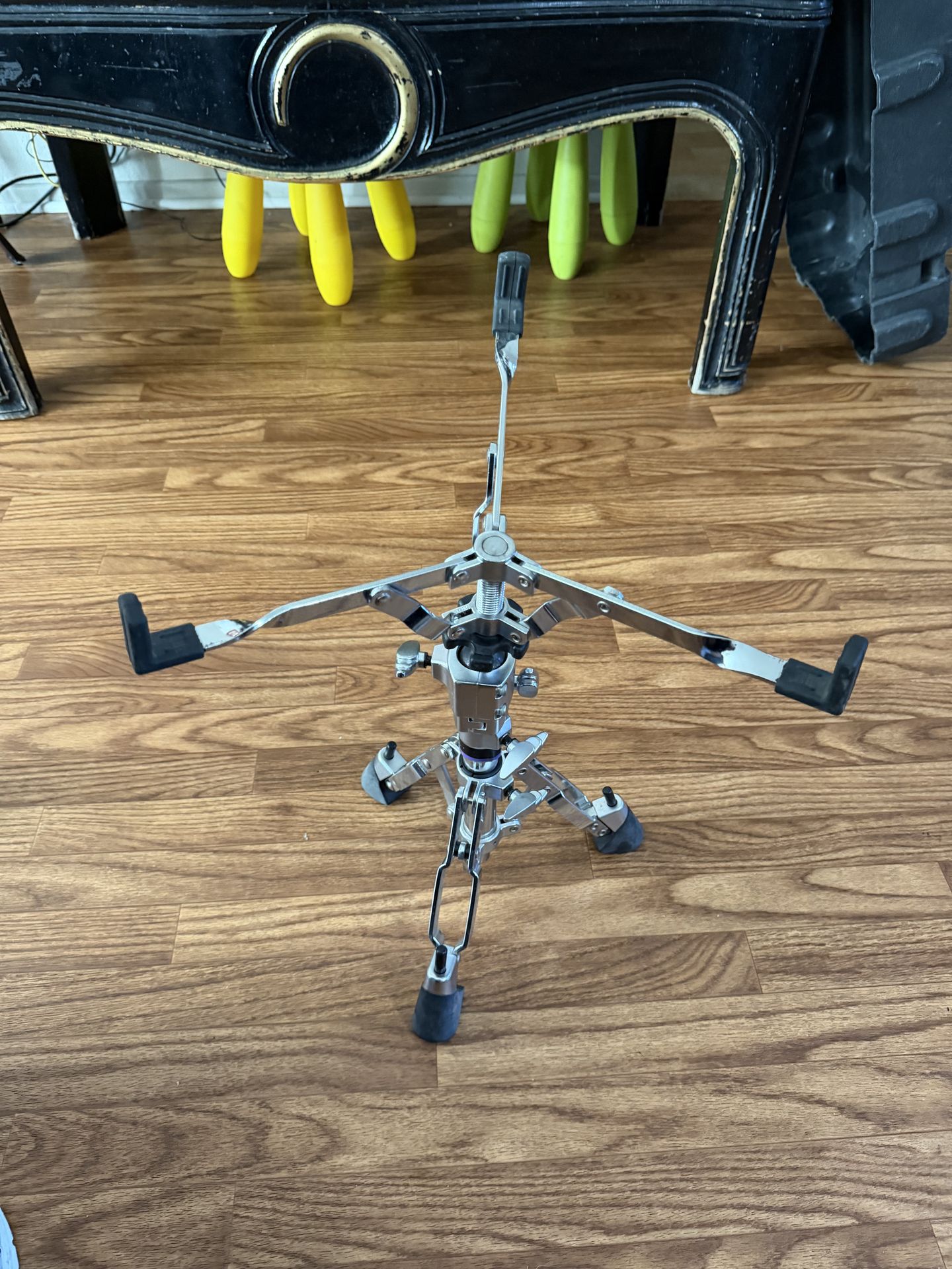 Yamaha SS-950 Ball and Socket Snare Stand
