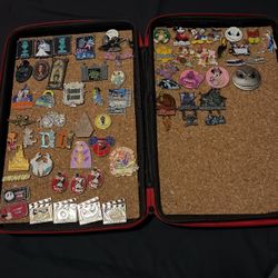 DISNEY PINS