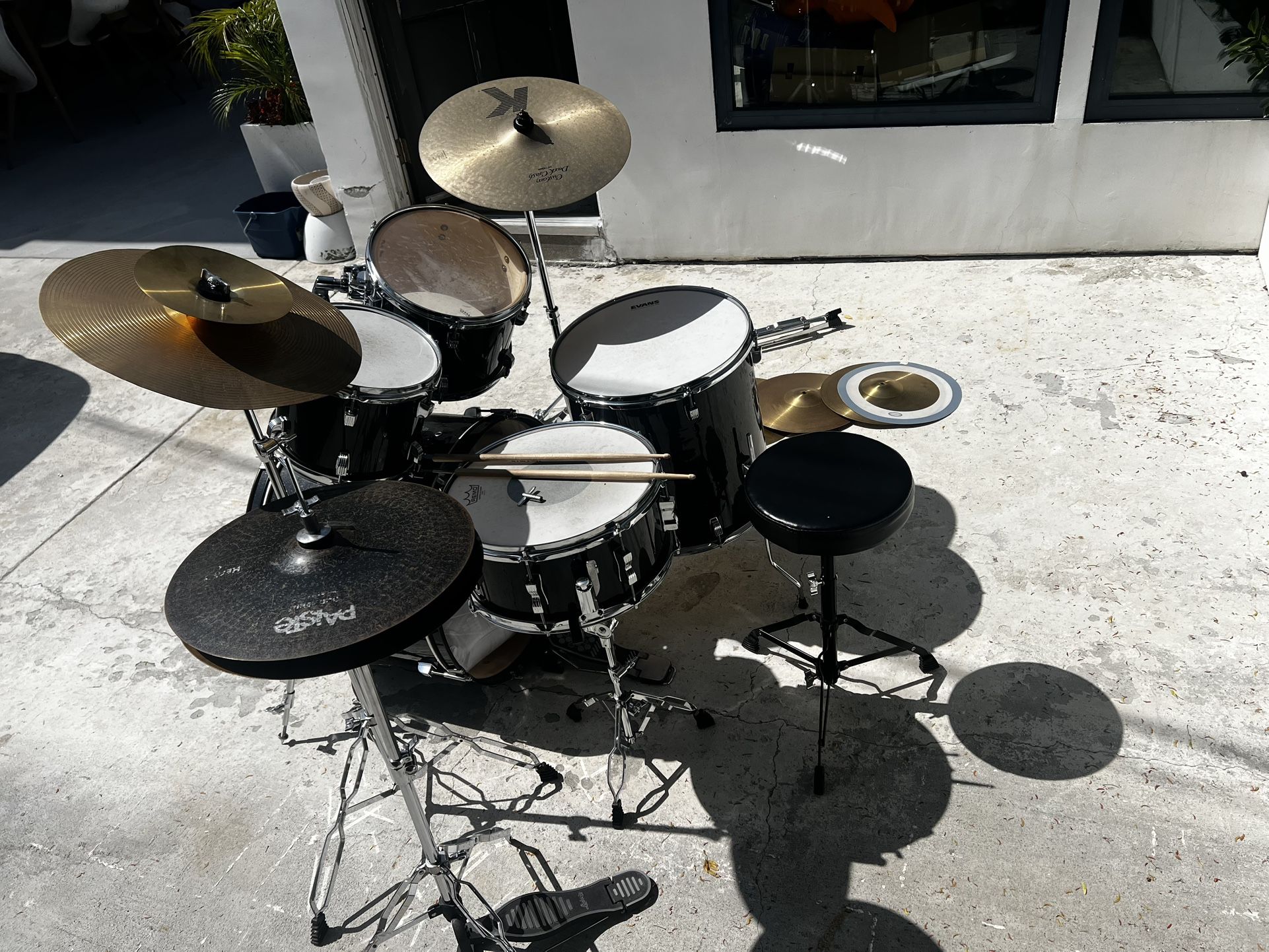 Ludwig 5-Piece Drum Full Set