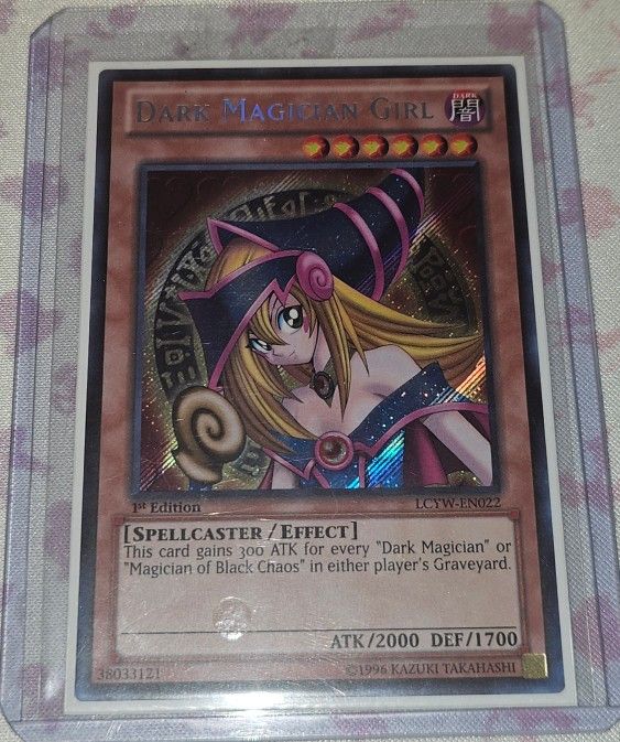 Yu-Gi-Oh Dark Magician Girl #LCYW-EN022