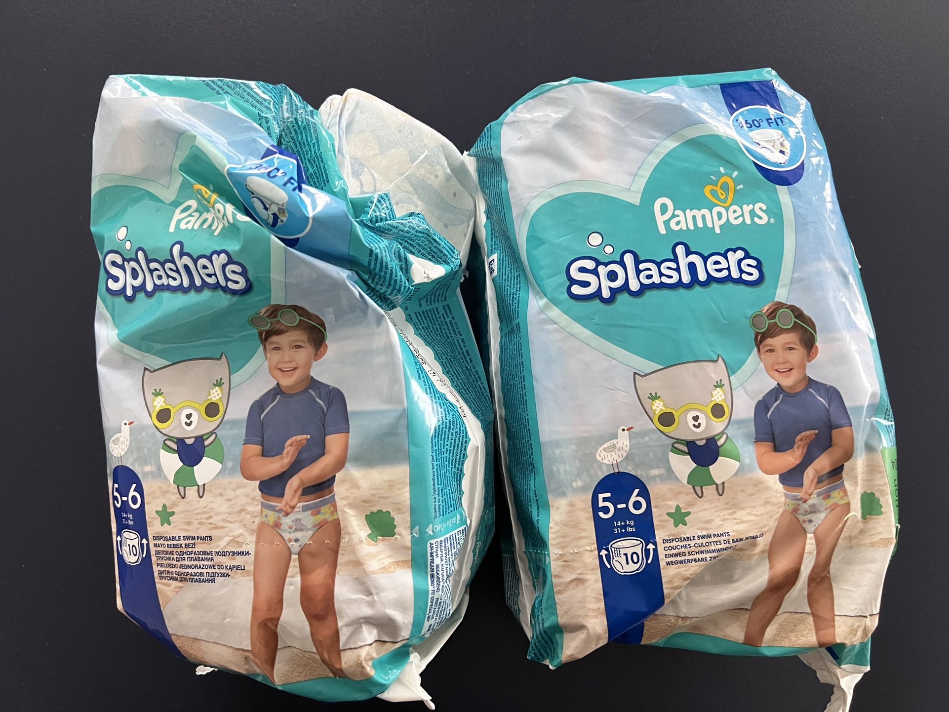 Swim diapers 