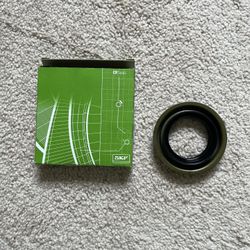 SKF Pinion Seal 18136