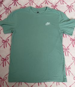 nike tee 