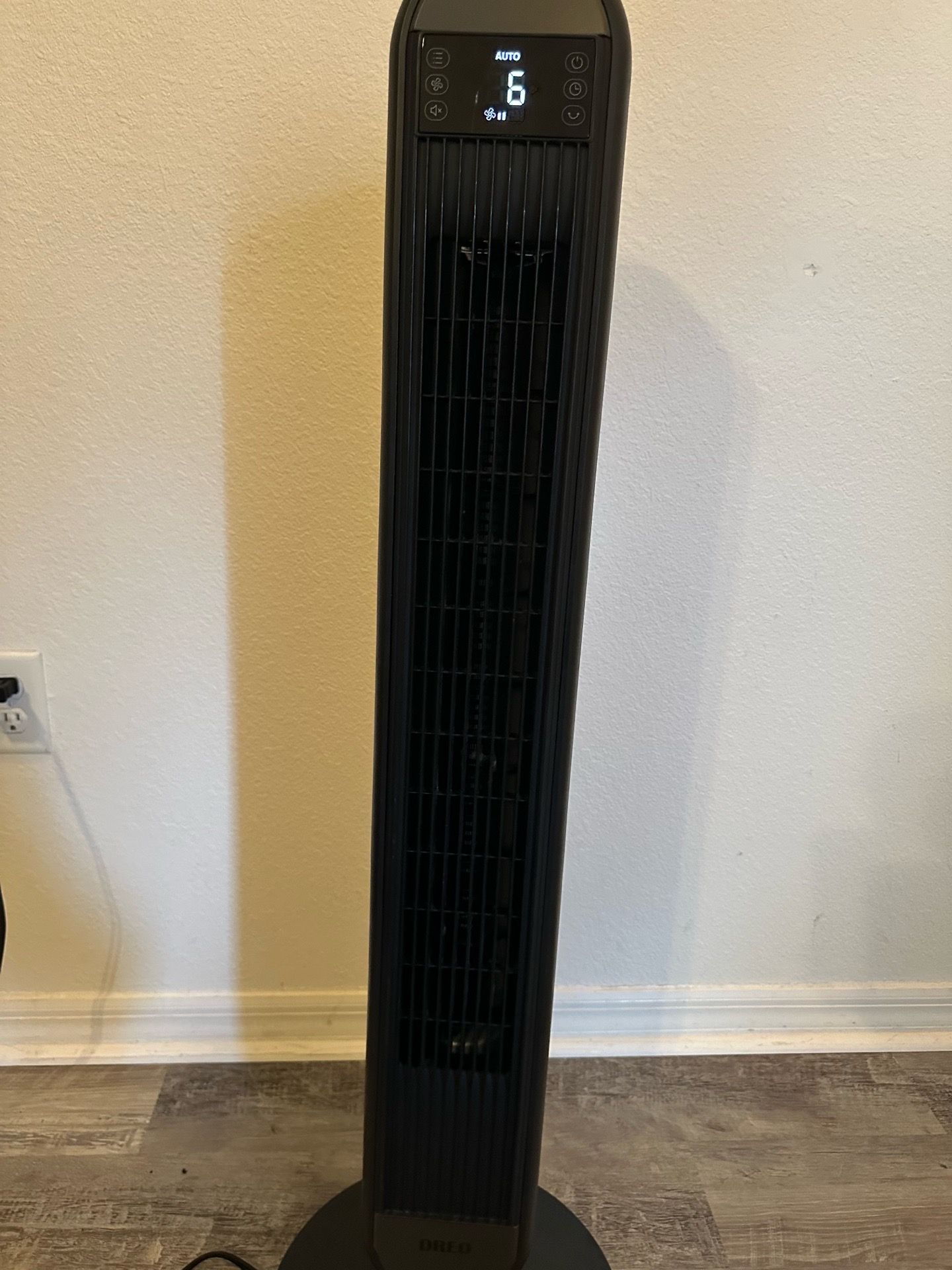 Dreo Black Tower Fan 6-Speed Digital Push Button Control Oscillation Timer